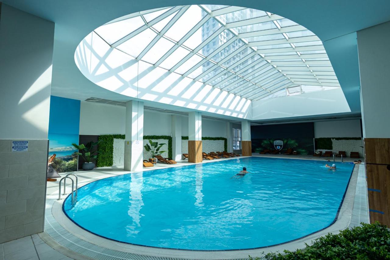 16Th Floor Sky View Condo With Pool And Fitness 斯科普里 外观 照片